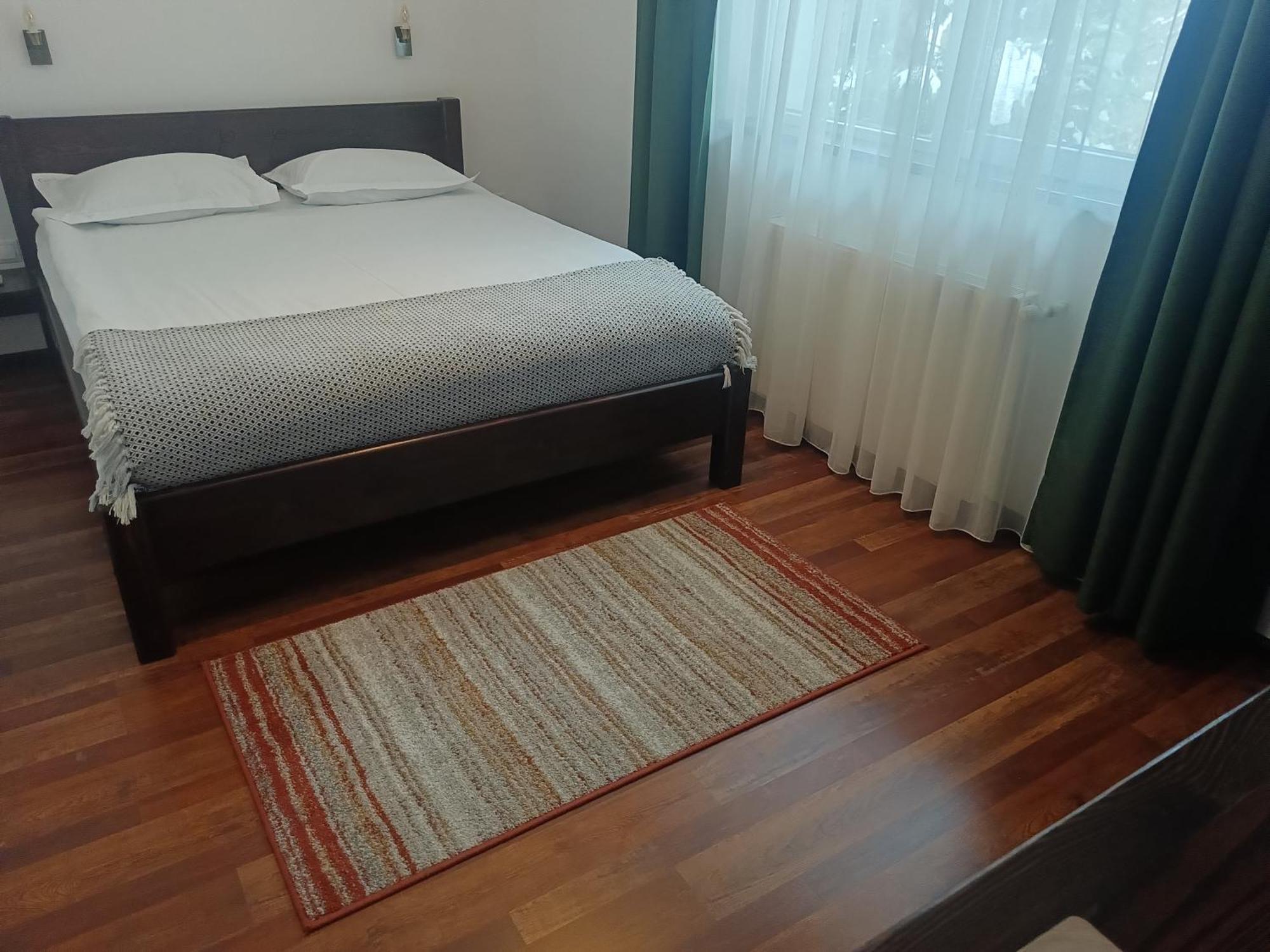Pension Casa Contelui Ришнов Екстер'єр фото