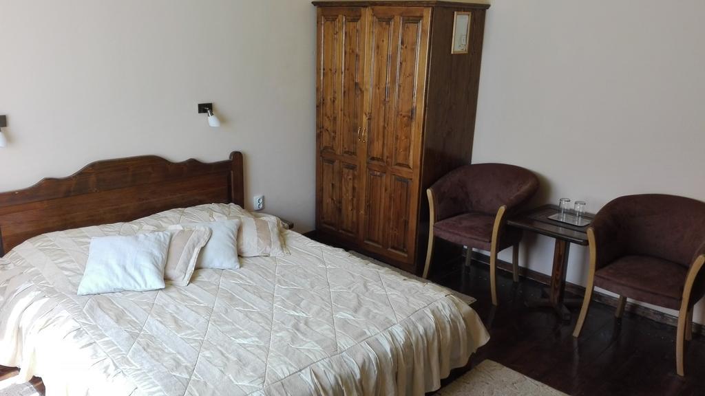 Pension Casa Contelui Ришнов Екстер'єр фото